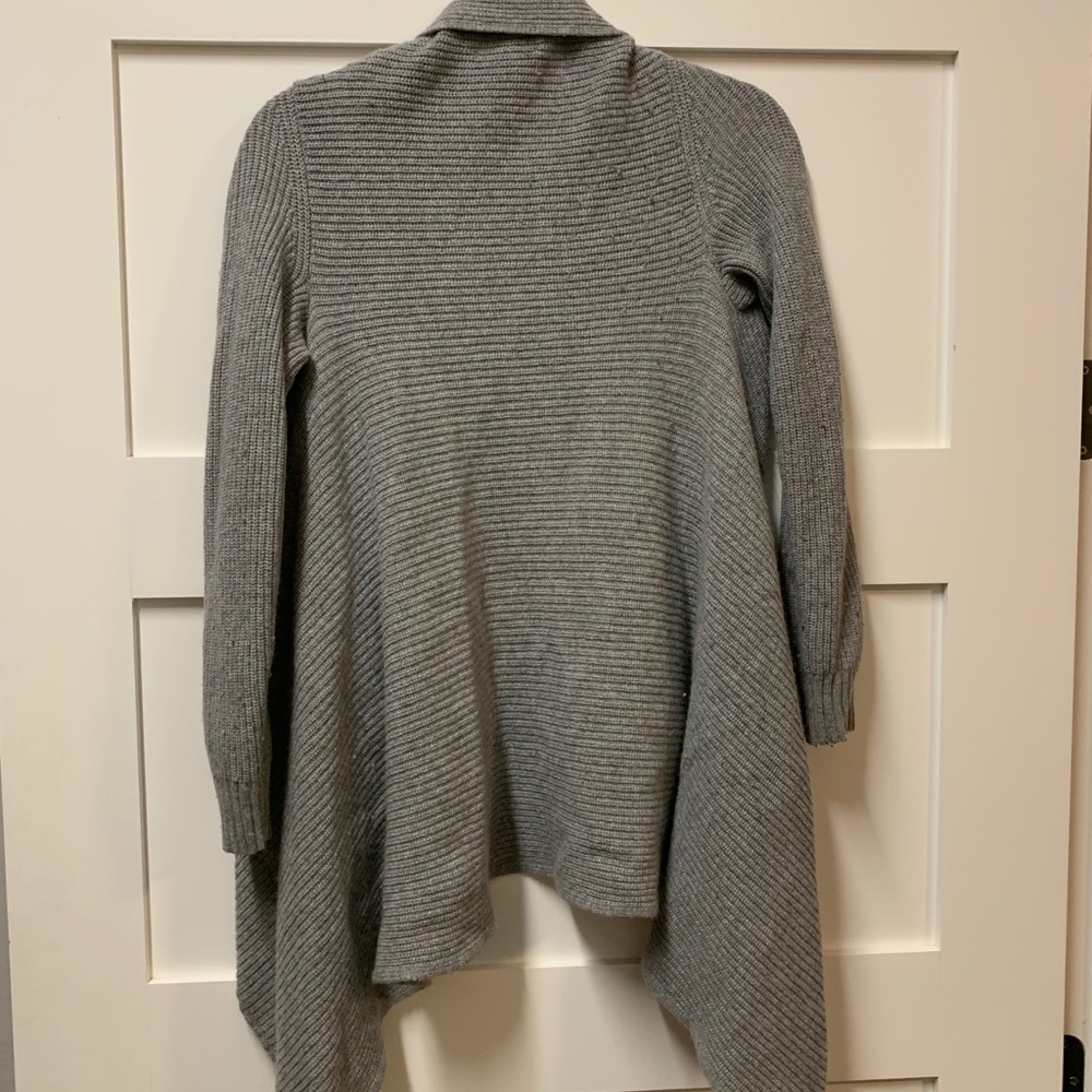 Vineyard Vines Grey Sweater